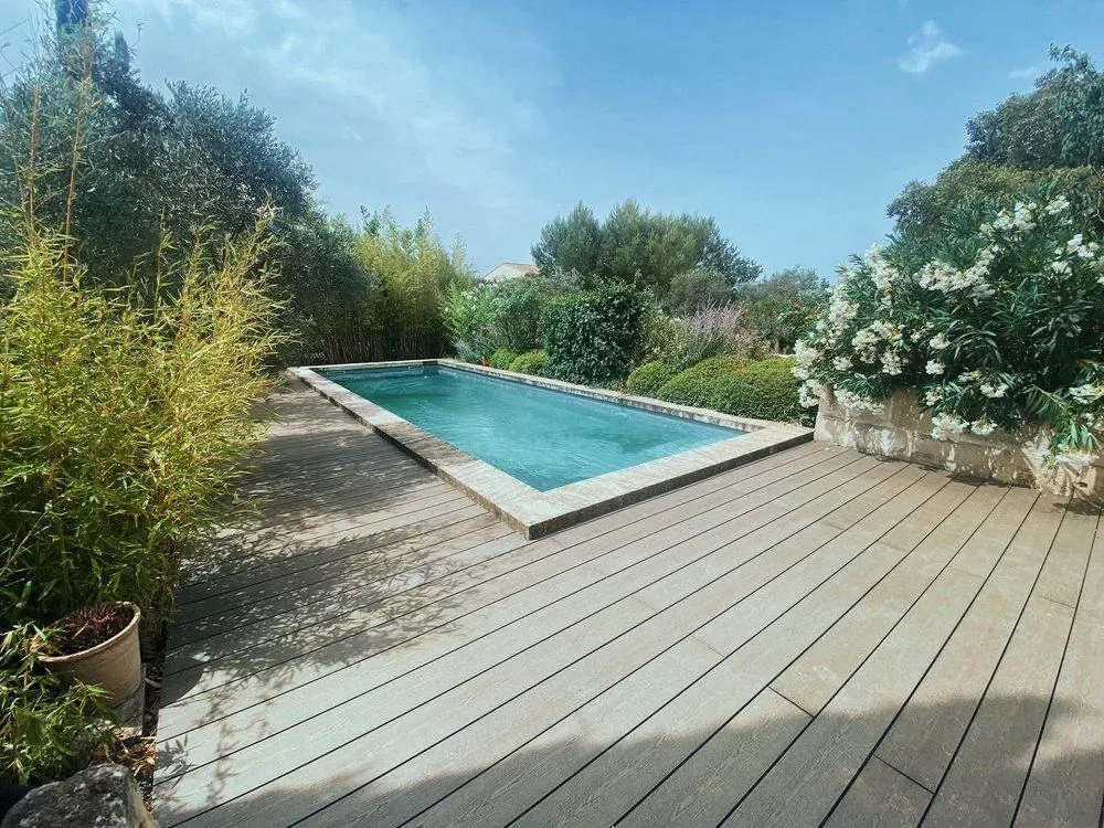 Réalisations de menuiserie extérieure par Les Terrasses Du Sud à Saint-Rémy-de-Provence webp