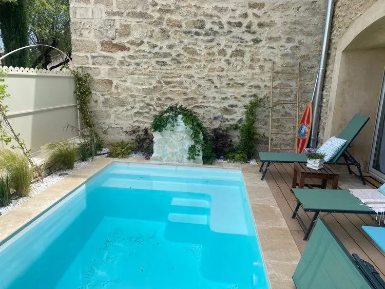 Réalisations de menuiserie extérieure par Les Terrasses Du Sud à Saint-Rémy-de-Provence (webp
