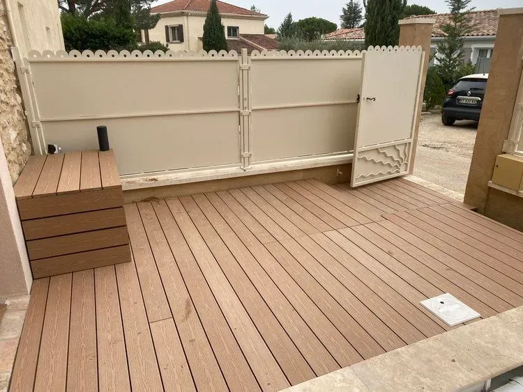 Réalisations de menuiserie extérieure par Les Terrasses Du Sud à Saint-Rémy-de-Provence (webp